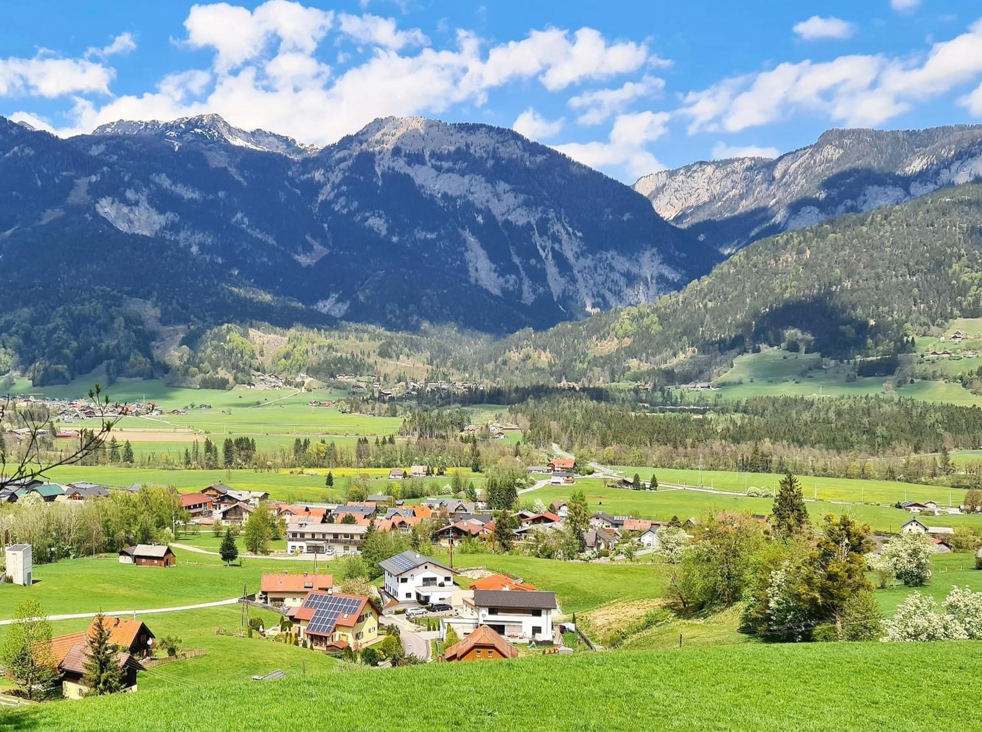Appartement BERGTRÄUME Haus im Ennstal Exterior foto